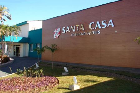Santa Casa Fernandópolis | Santa Casa de Fernandópolis conquista novos  recursos para custeio de leitos da UTI